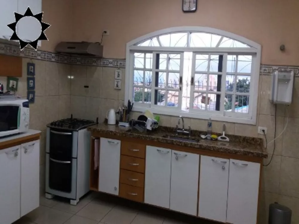 Casa, 3 quartos, 193 m² - Foto 10