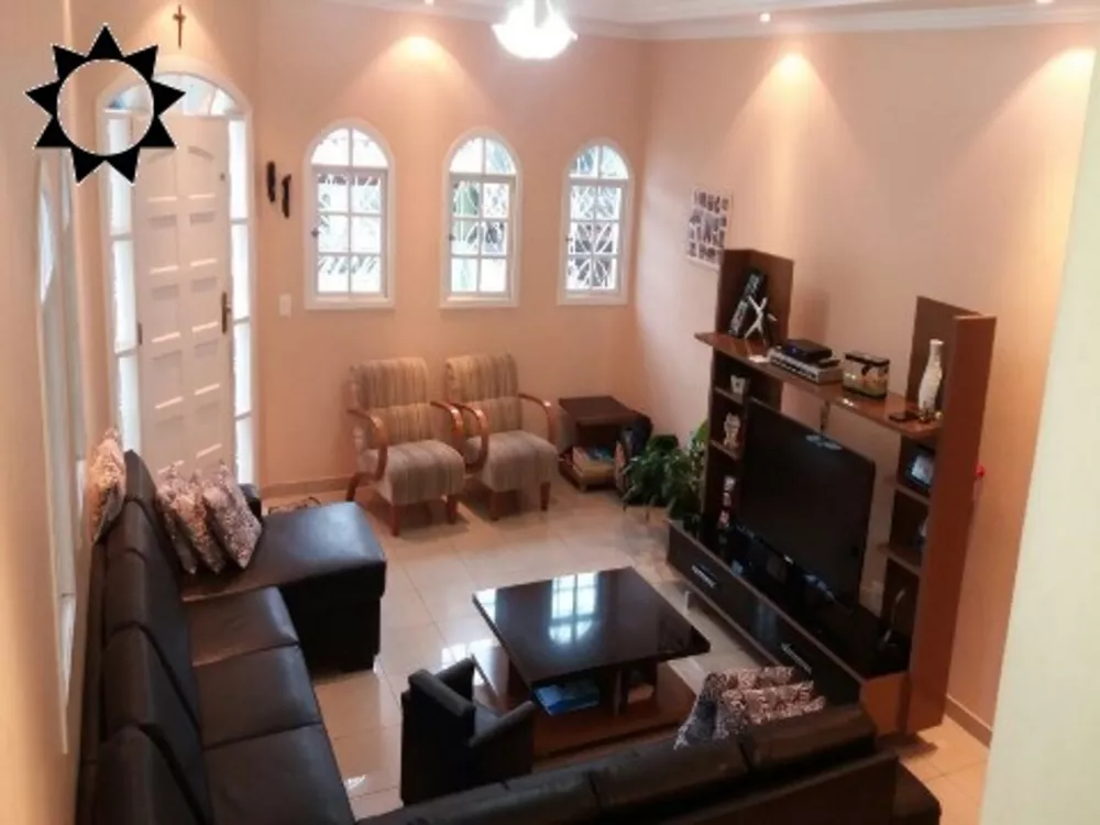 Casa, 3 quartos, 193 m² - Foto 1