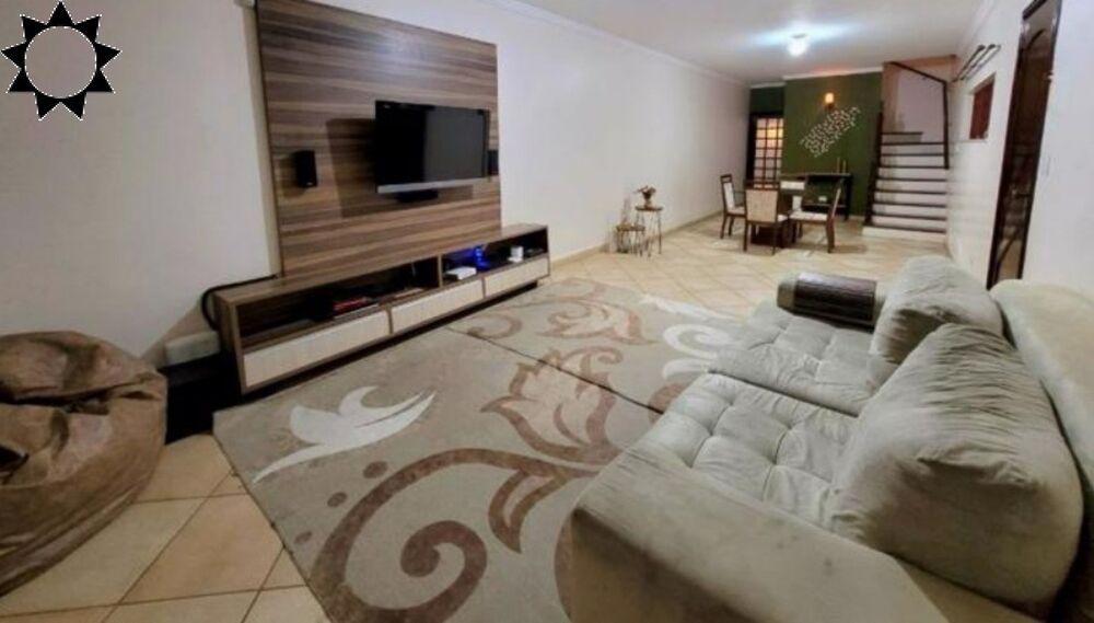 Casa, 3 quartos, 30 m² - Foto 1