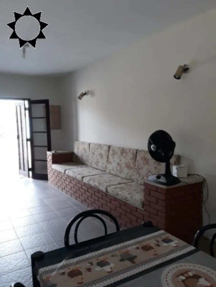 Casa, 2 quartos, 175 m² - Foto 1