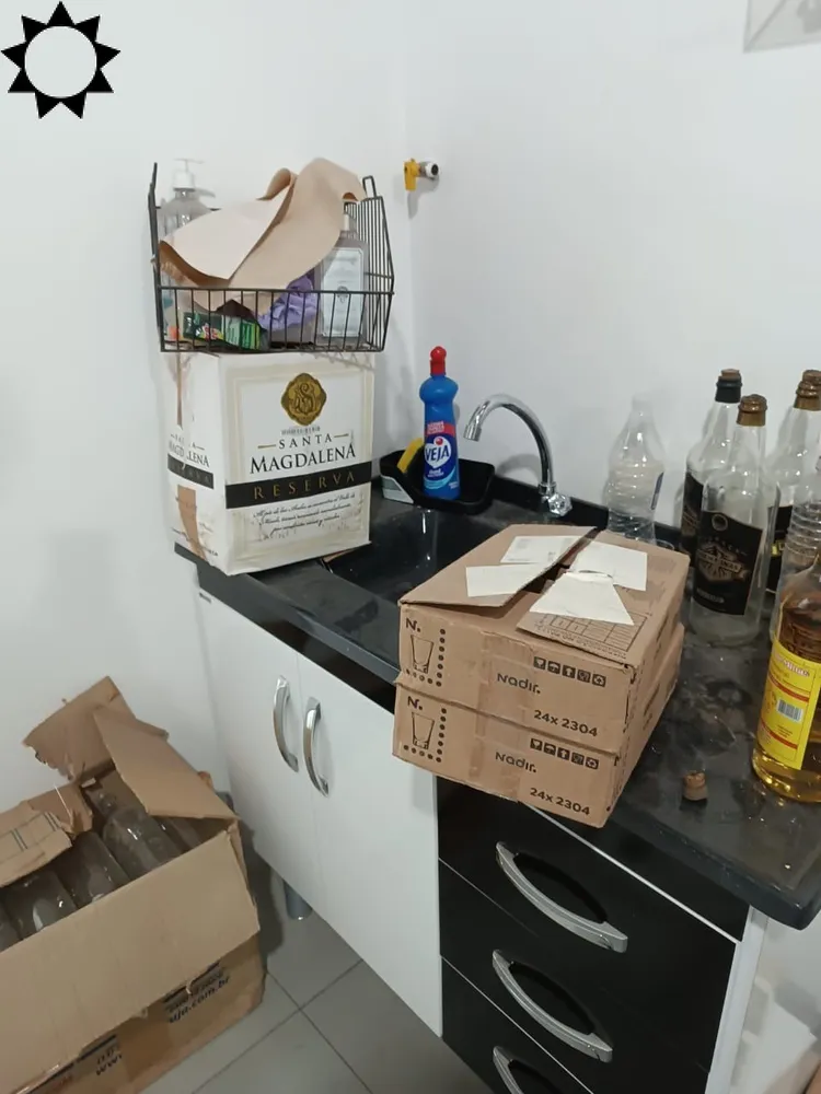 Depósito-Galpão, 242 m² - Foto 3