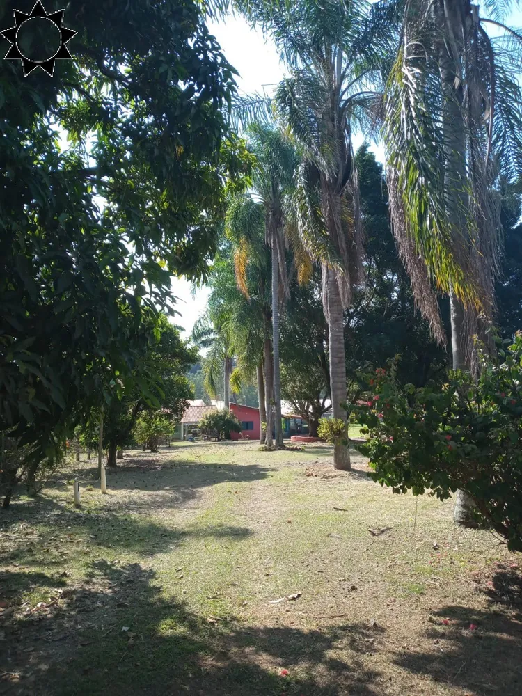 Chácara, 4 quartos, 10000 m² - Foto 1