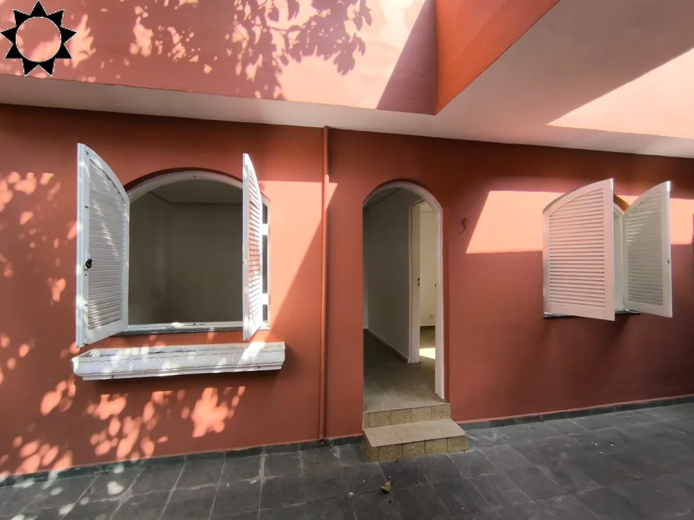 Casa, 4 quartos, 166 m² - Foto 1