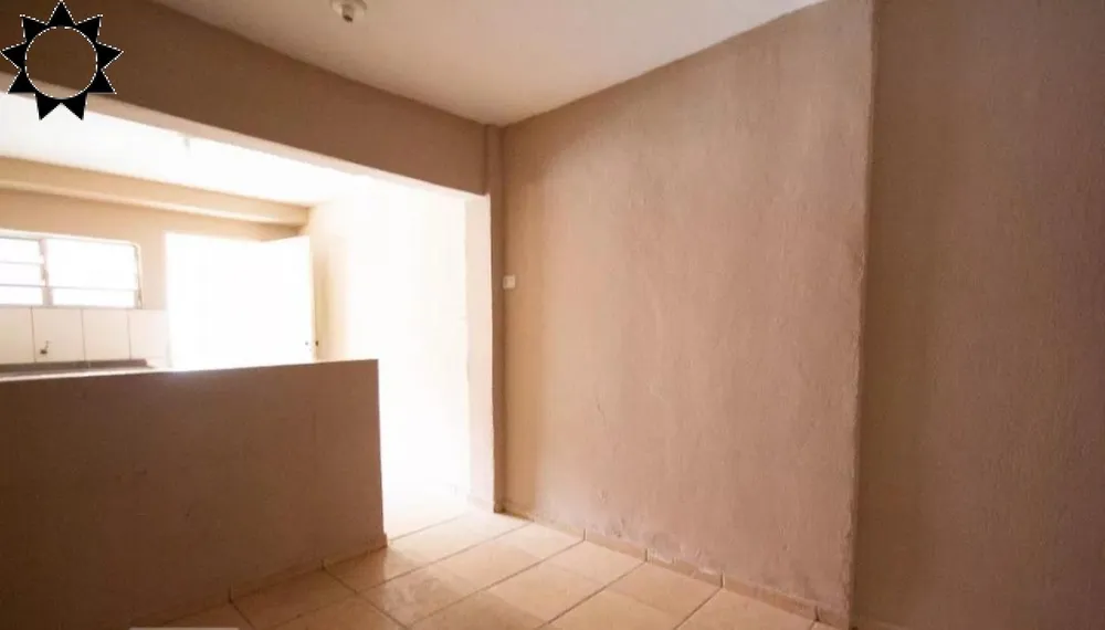 Casa, 6 quartos, 140 m² - Foto 1