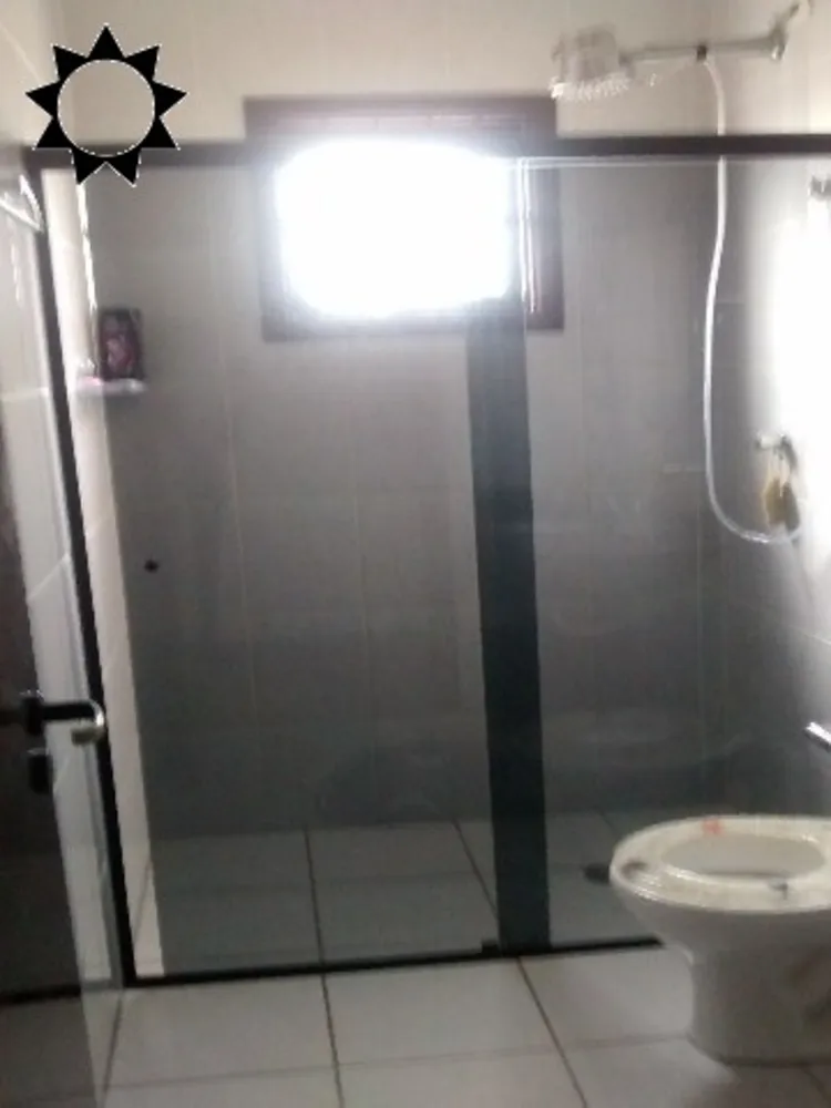 Casa, 3 quartos, 241 m² - Foto 2