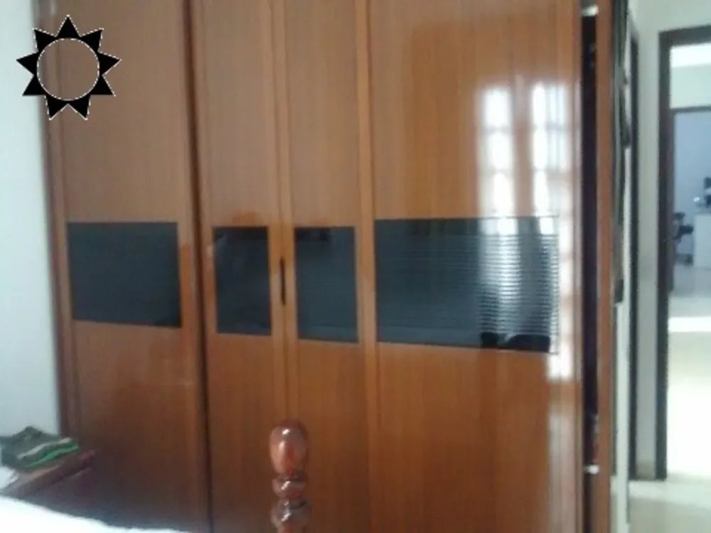 Casa, 3 quartos, 241 m² - Foto 6