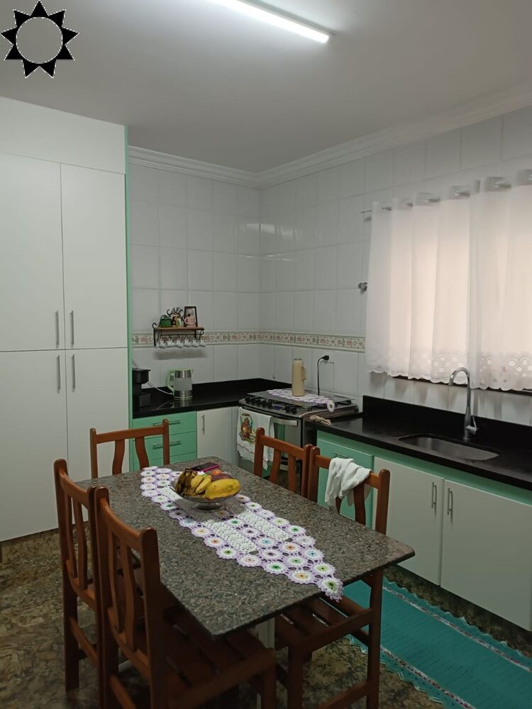 Casa, 3 quartos, 207 m² - Foto 13
