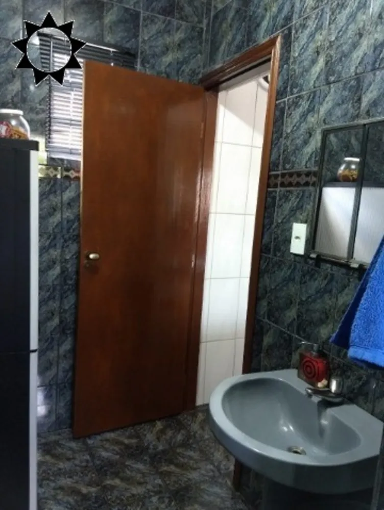 Casa, 2 quartos, 257 m² - Foto 11