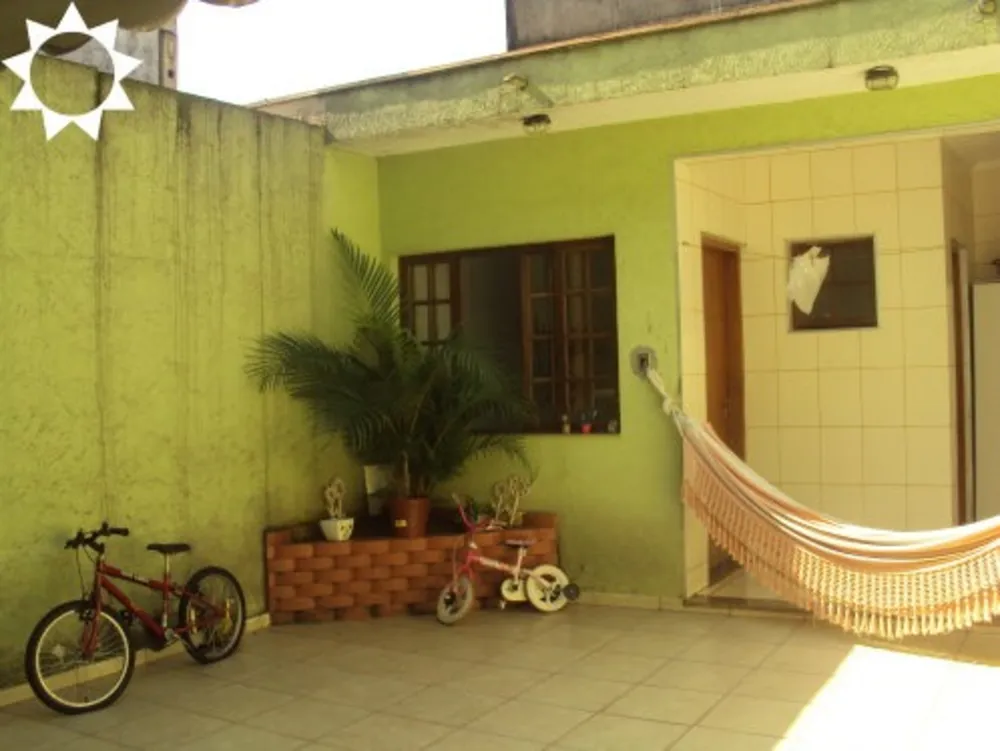 Casa, 3 quartos, 168 m² - Foto 1