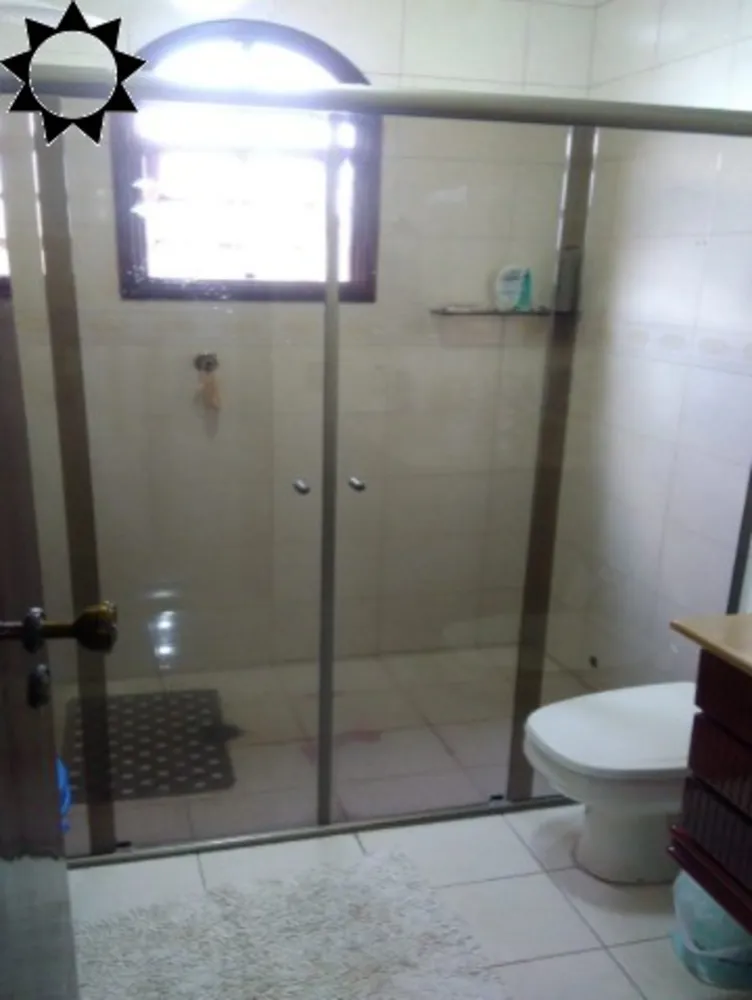 Casa, 4 quartos, 321 m² - Foto 1