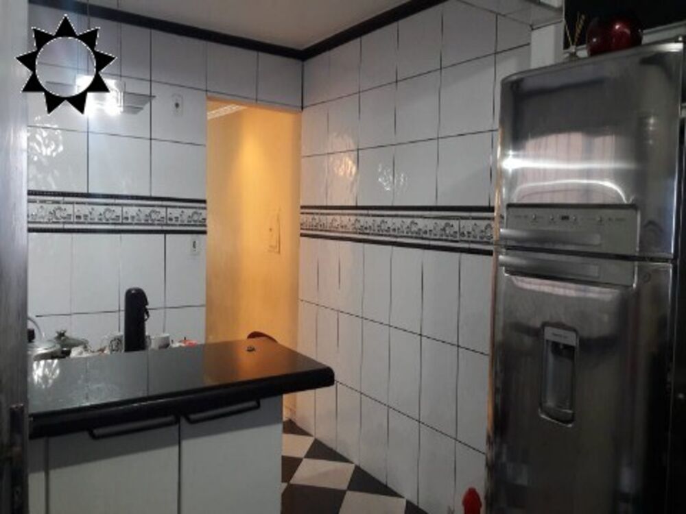 Casa à venda com 3 quartos, 200m² - Foto 7