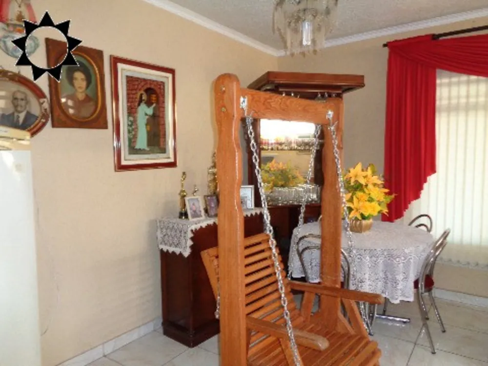 Casa, 2 quartos, 240 m² - Foto 3