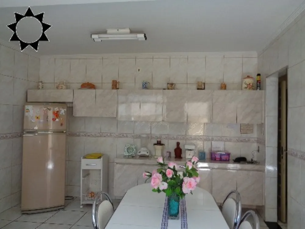 Casa, 2 quartos, 240 m² - Foto 3