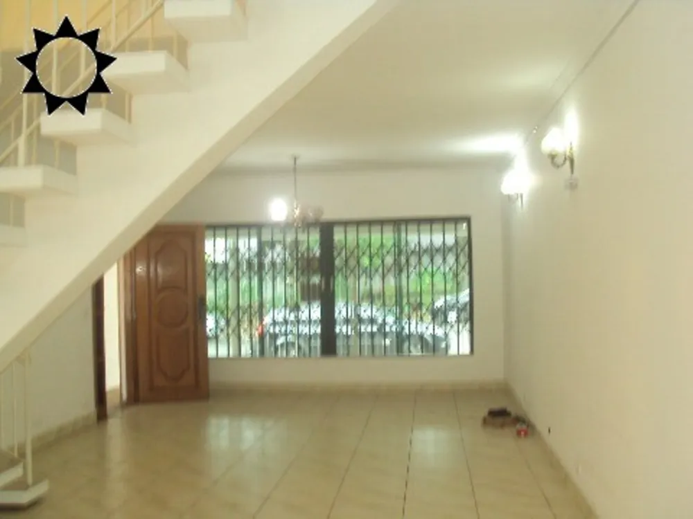 Casa, 3 quartos, 182 m² - Foto 1