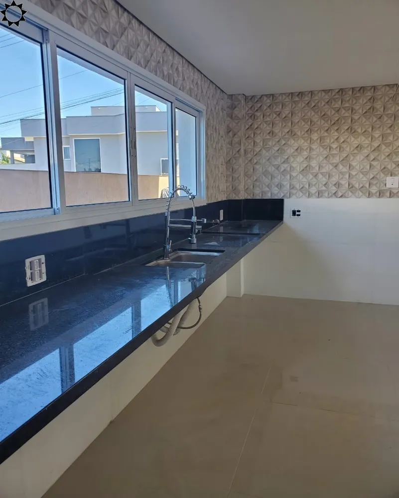 Casa, 4 quartos, 216 m² - Foto 8