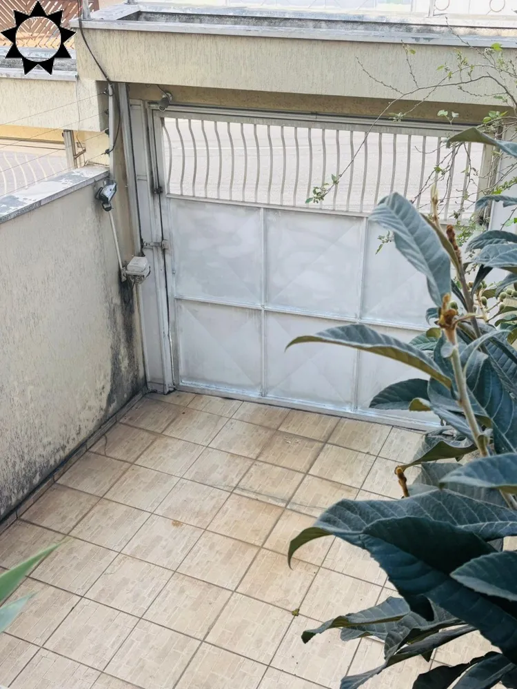 Casa, 3 quartos, 215 m² - Foto 1