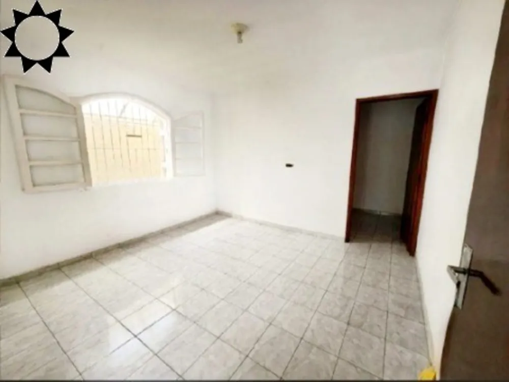 Casa, 2 quartos, 185 m² - Foto 3