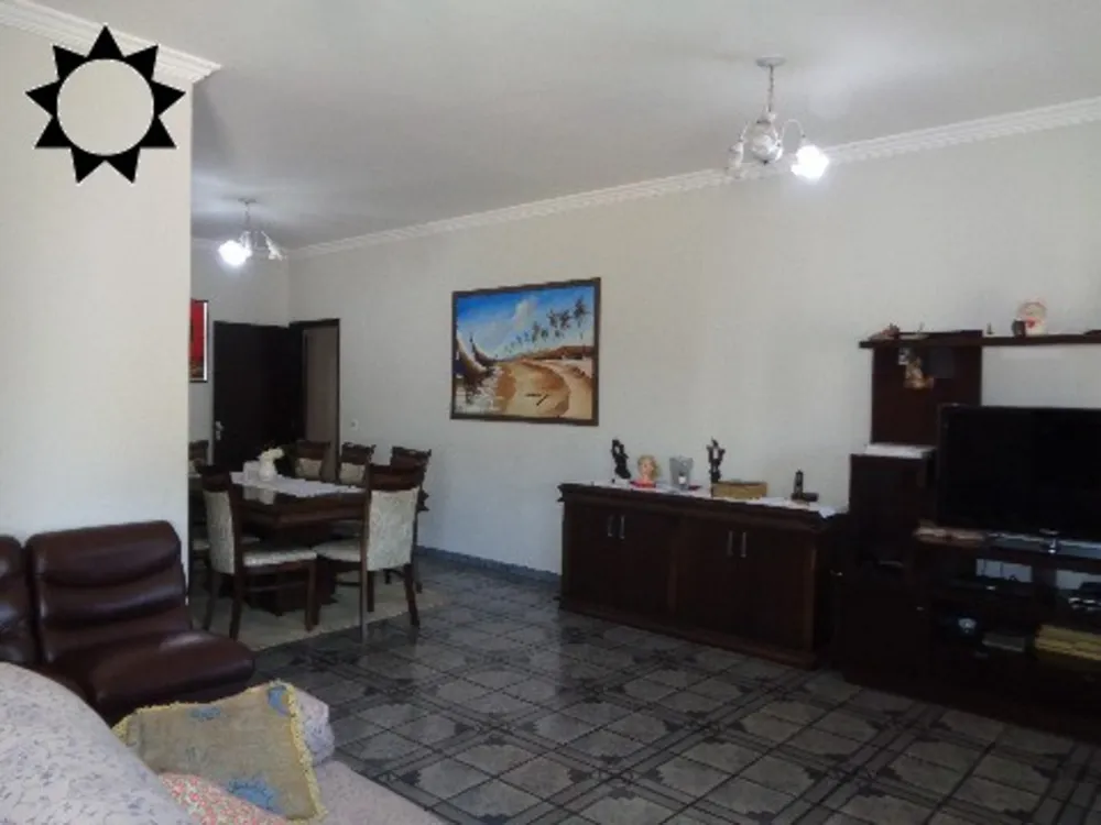 Casa, 4 quartos, 250 m² - Foto 6