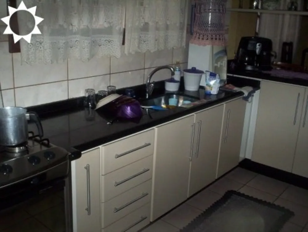 Casa, 3 quartos, 180 m² - Foto 2