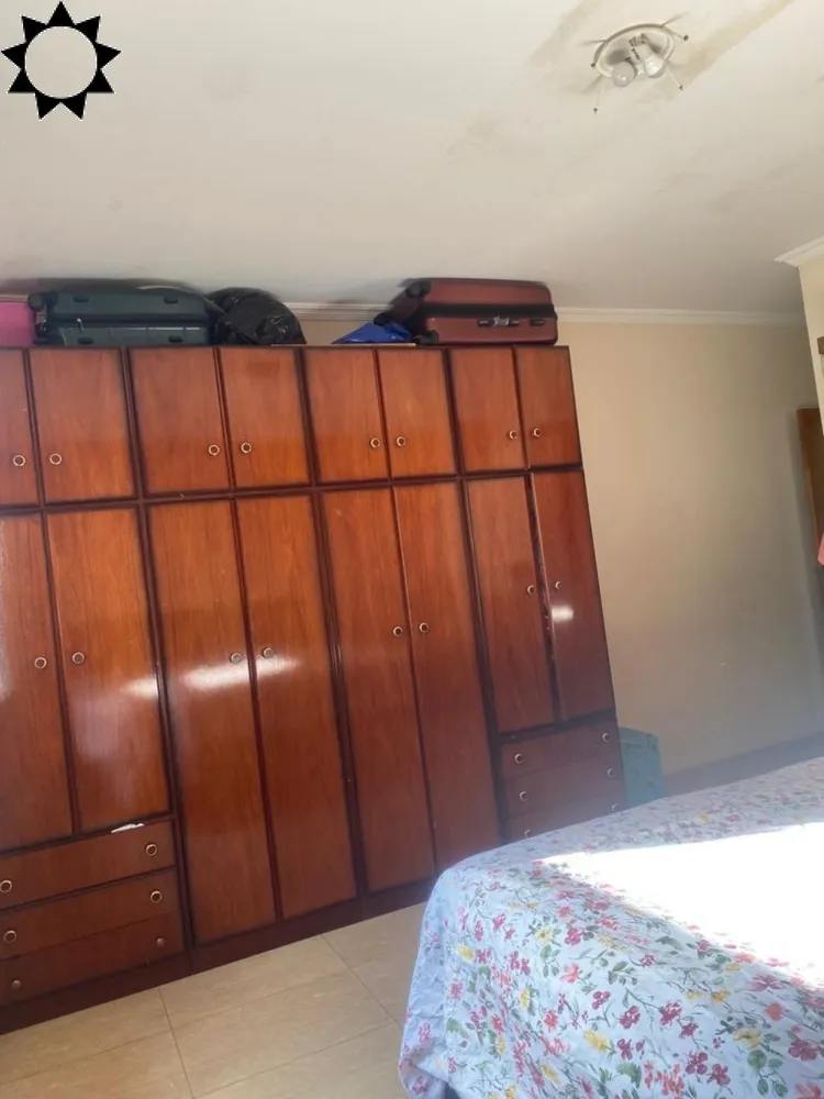 Casa, 3 quartos, 192 m² - Foto 1