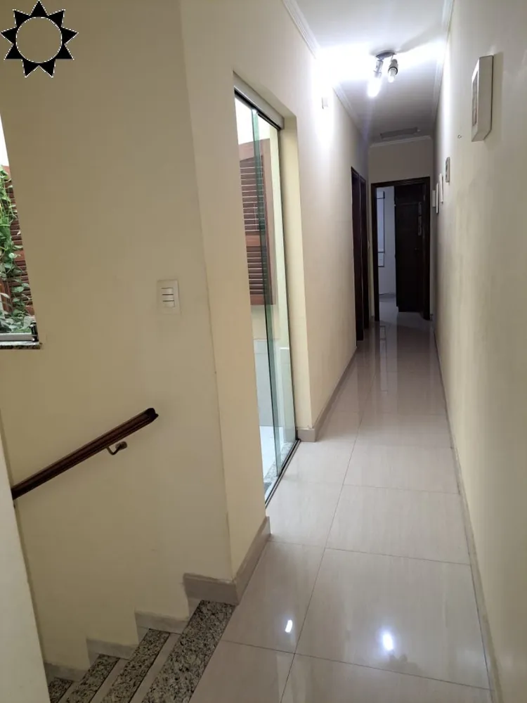 Casa, 3 quartos, 131 m² - Foto 2