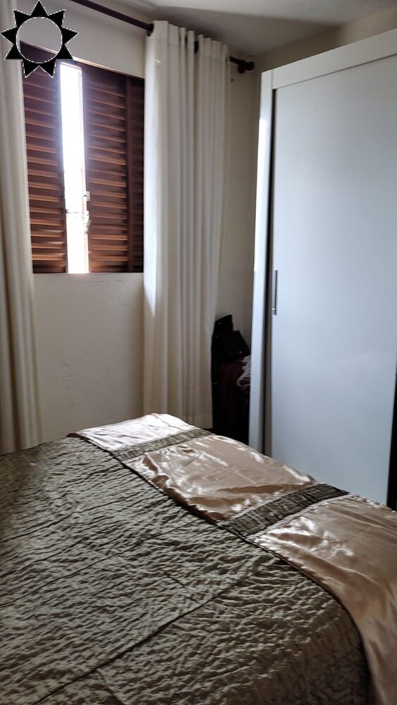 Casa à venda com 6 quartos, 184m² - Foto 13