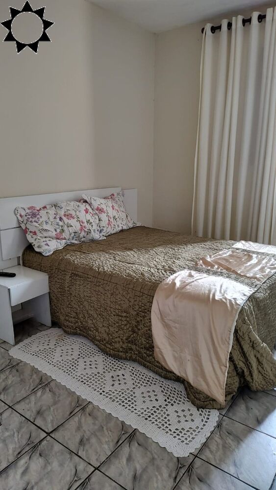 Casa à venda com 6 quartos, 184m² - Foto 11