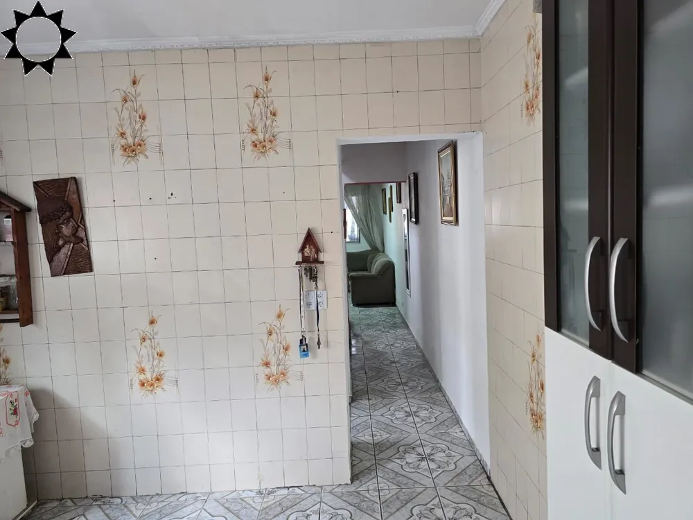 Casa, 3 quartos, 250 m² - Foto 2
