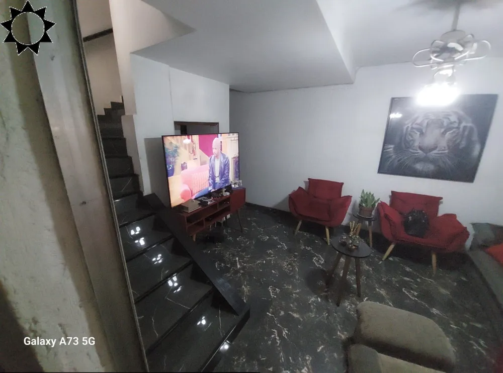 Casa, 4 quartos, 204 m² - Foto 2