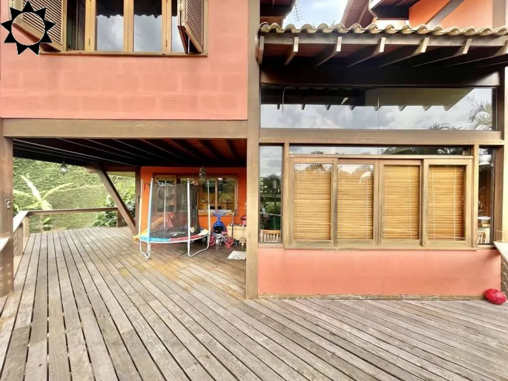 Casa, 3 quartos, 282 m² - Foto 2
