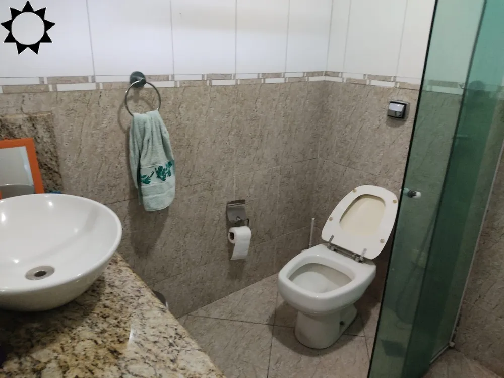 Casa, 3 quartos, 192 m² - Foto 2