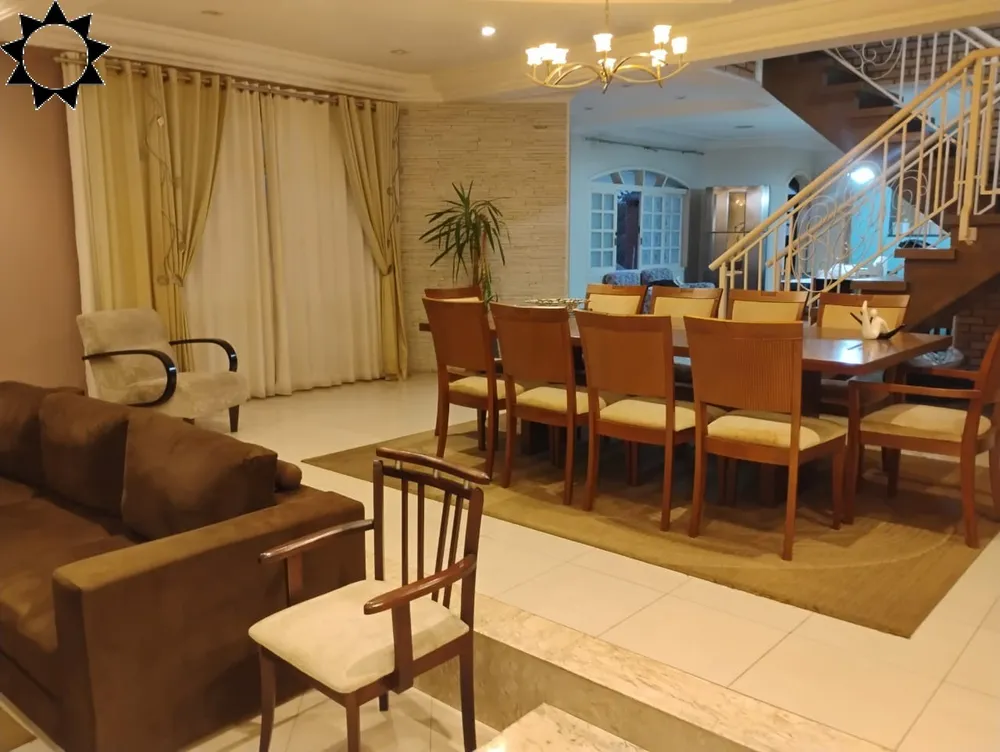 Casa, 4 quartos, 479 m² - Foto 1
