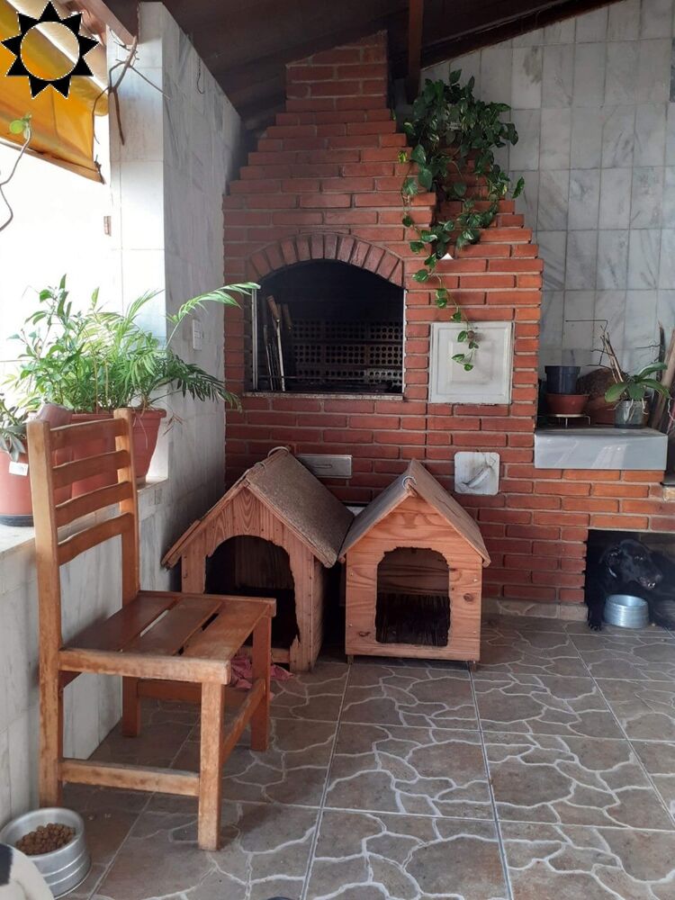 Casa, 3 quartos, 188 m² - Foto 1