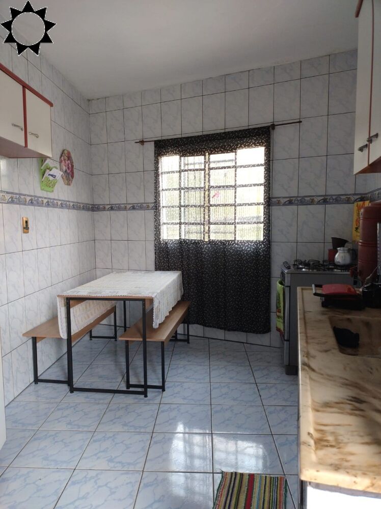 Casa à venda com 2 quartos, 125m² - Foto 4
