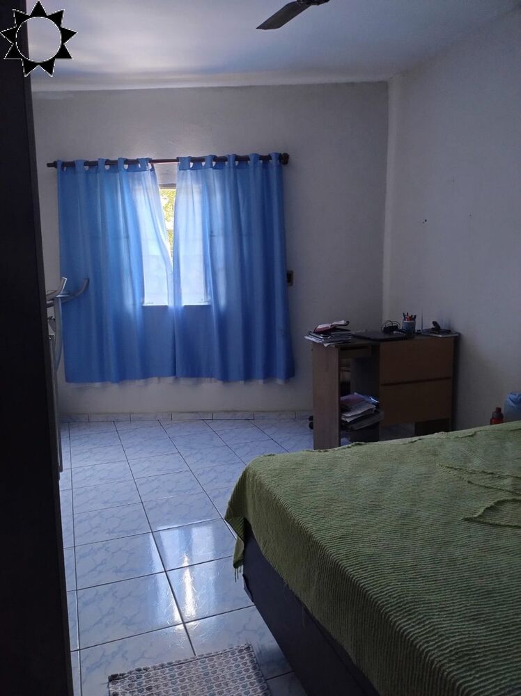 Casa à venda com 2 quartos, 125m² - Foto 3