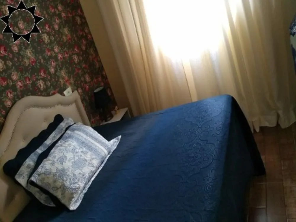 Casa, 7 quartos, 163 m² - Foto 1