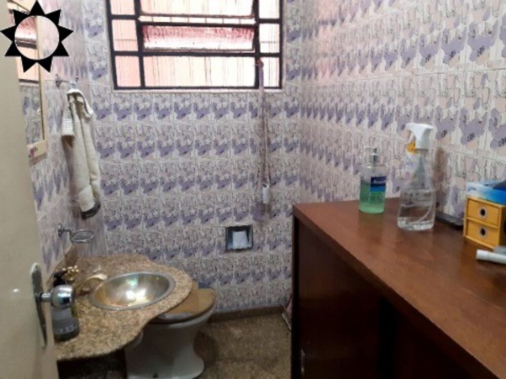 Casa à venda com 3 quartos, 163m² - Foto 2
