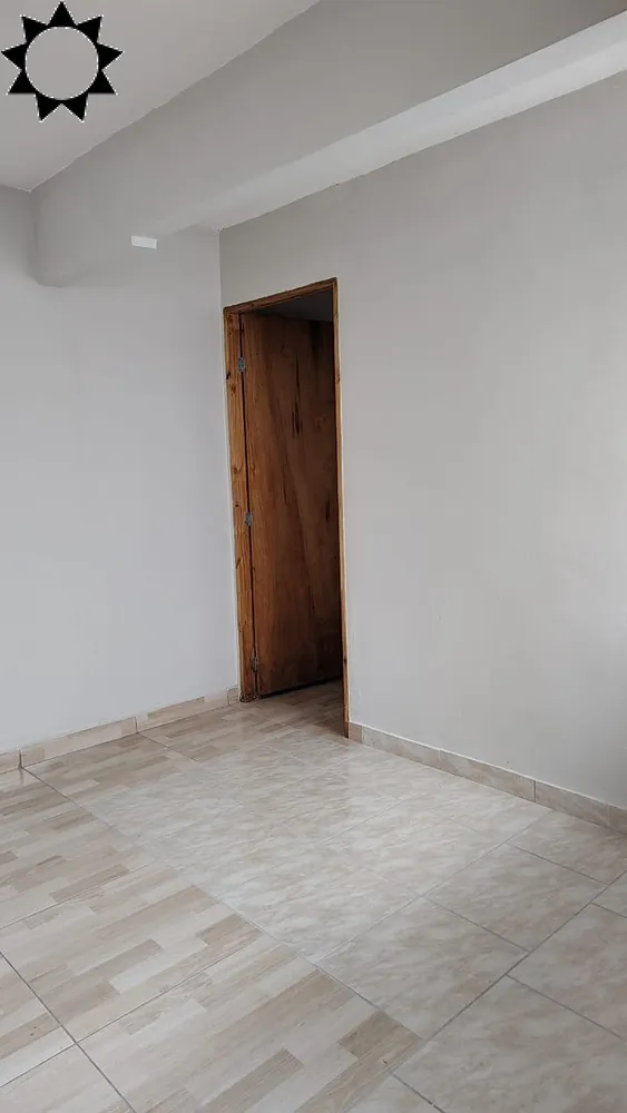 Casa, 4 quartos, 230 m² - Foto 1