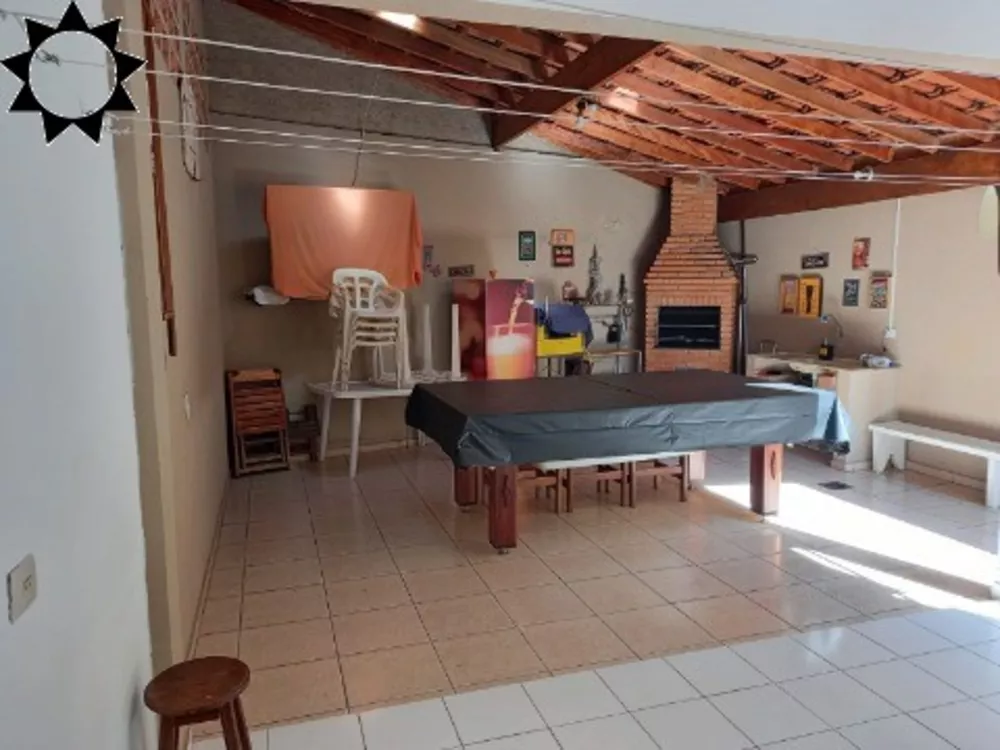 Casa à venda com 4 quartos, 168m² - Foto 8