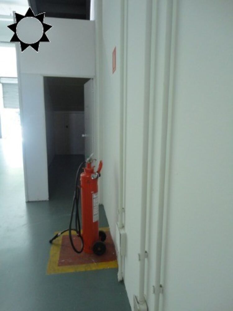 Depósito-Galpão-Armazém para alugar, 800m² - Foto 2