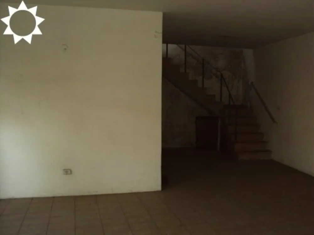 Casa, 3 quartos, 437 m² - Foto 1