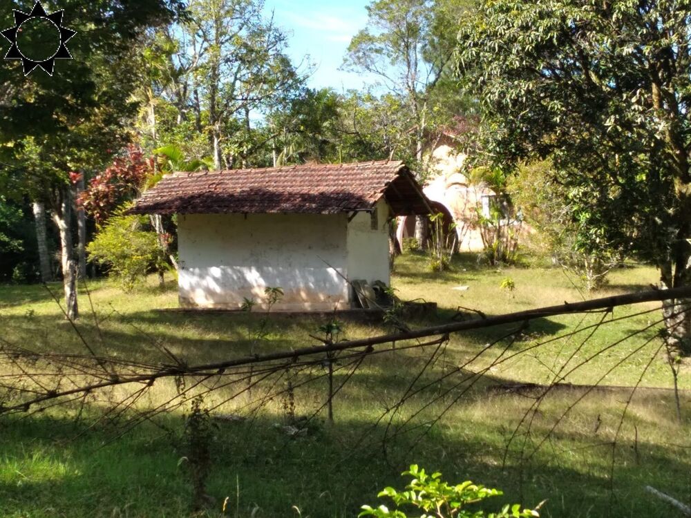 Sítio à venda com 3 quartos, 250m² - Foto 9