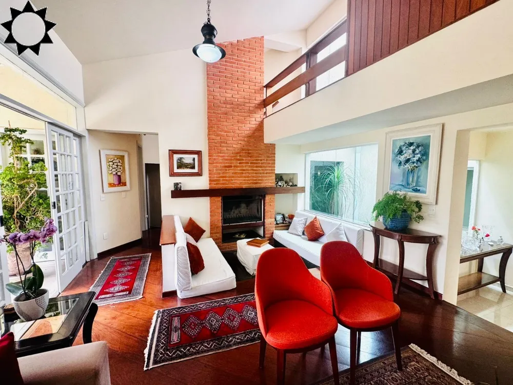 Casa, 3 quartos, 270 m² - Foto 1