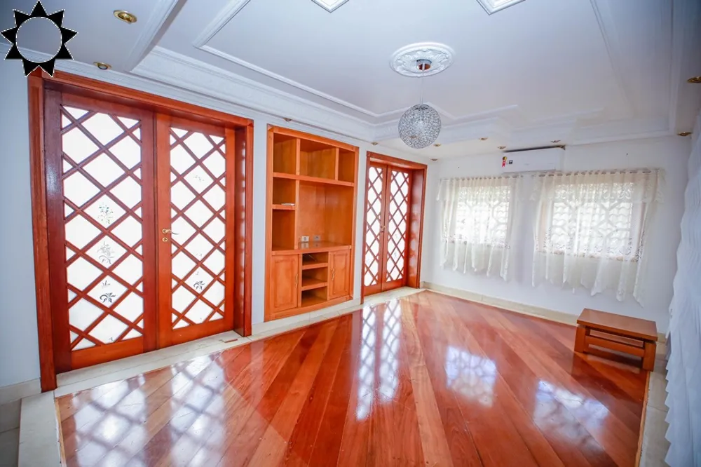 Casa, 4 quartos, 592 m² - Foto 4