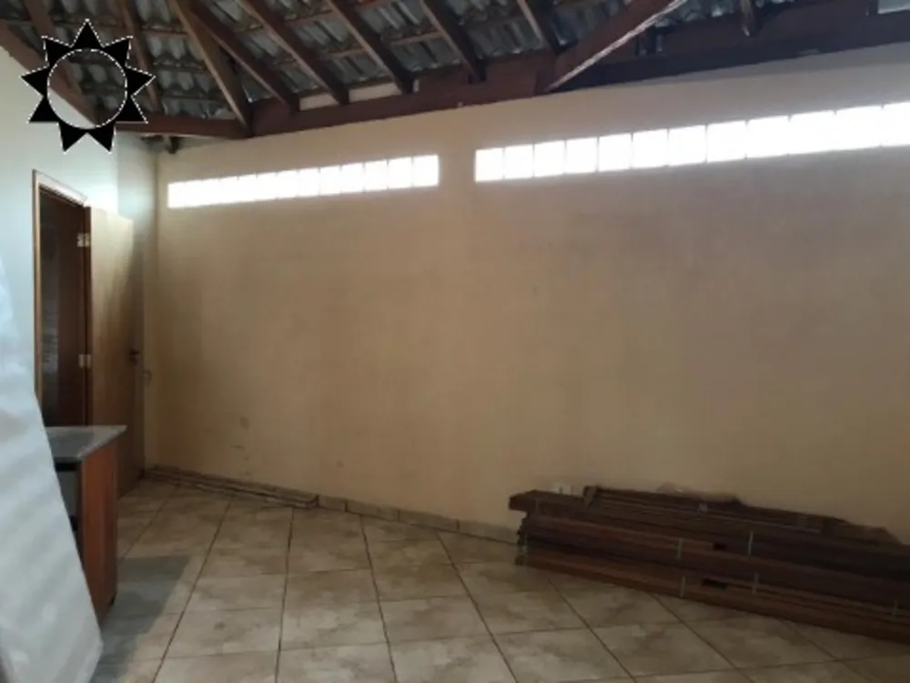 Casa, 3 quartos, 200 m² - Foto 1