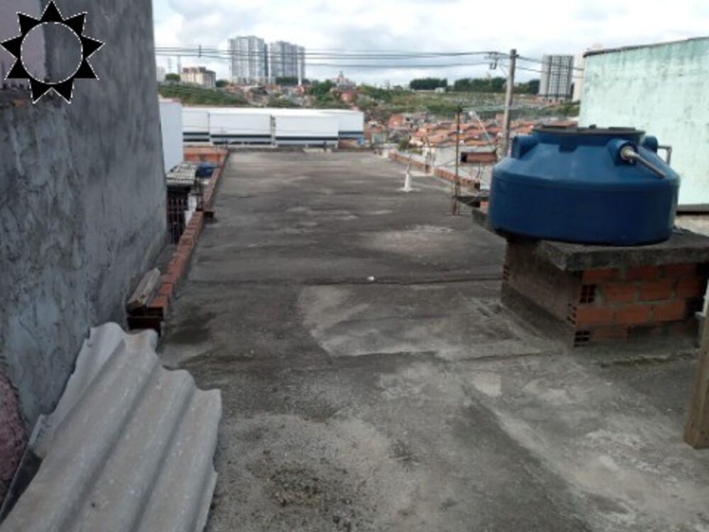 Casa à venda com 3 quartos, 200m² - Foto 3