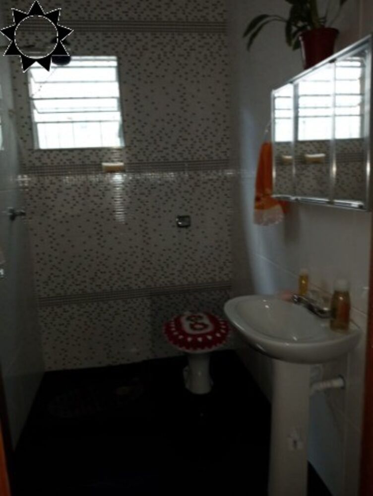 Casa à venda com 3 quartos, 200m² - Foto 7
