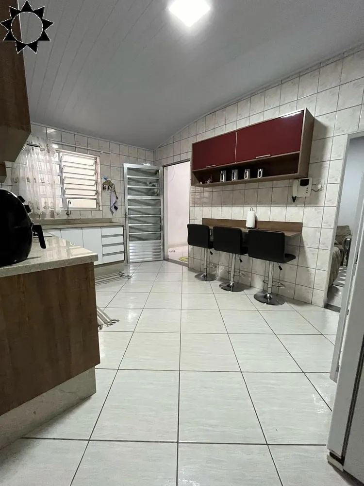 Casa, 3 quartos, 140 m² - Foto 1