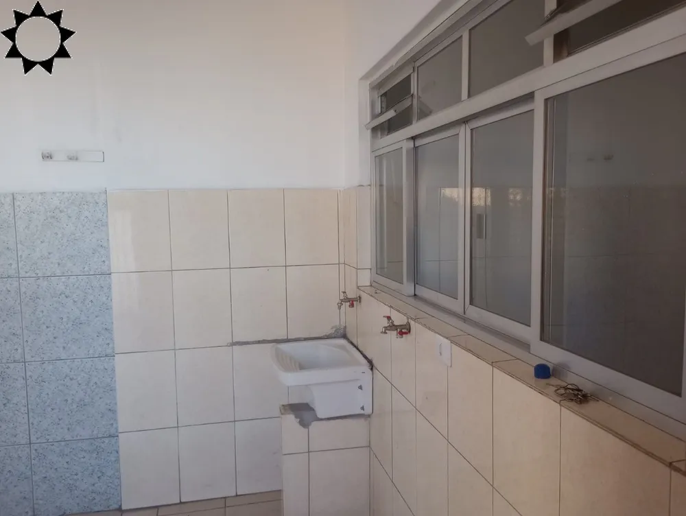 Casa, 3 quartos, 200 m² - Foto 1