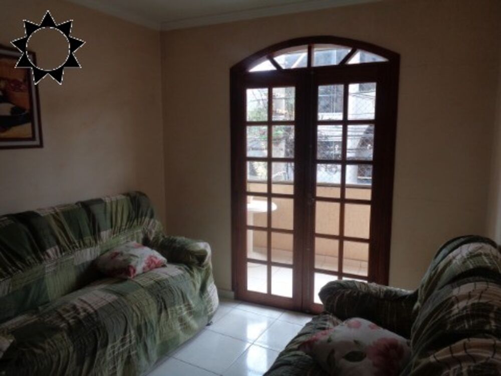 Casa, 2 quartos, 205 m² - Foto 1